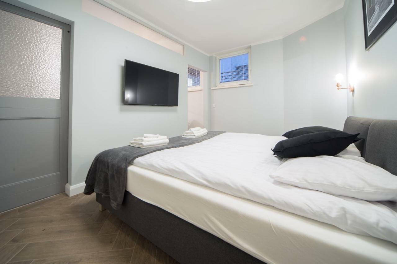 M6 Main Square Stylish One Bedroom Krakow Luaran gambar