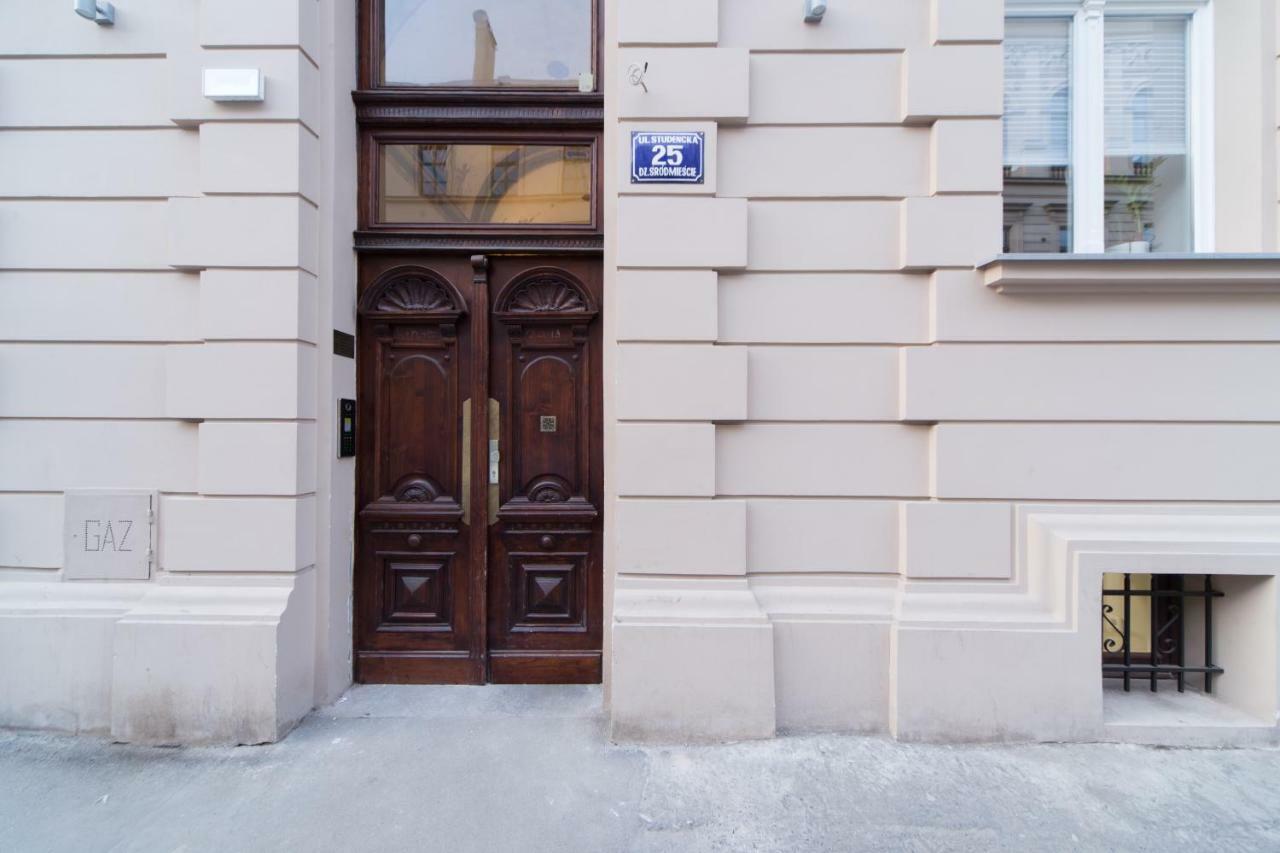 M6 Main Square Stylish One Bedroom Krakow Luaran gambar